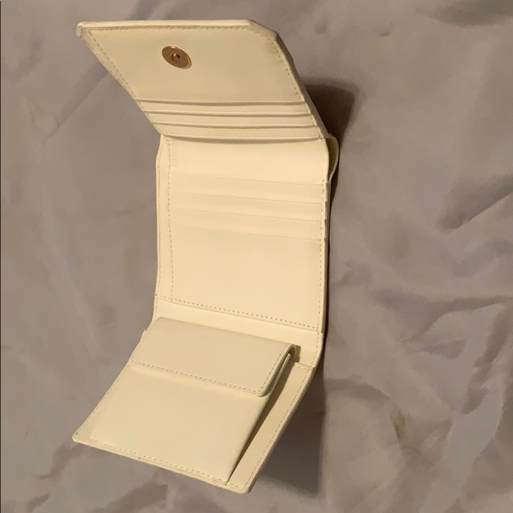 Wallet - Picture 3 of 3